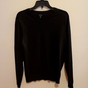 Apt 9 black V-neck sweater